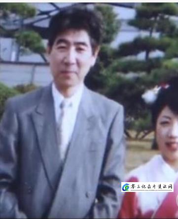 事件纪录片《38分钟生命的记录 海啸录像主人公的灾后生活 3.11 あの日から1年 38分間 ～巨大津波 いのちの記録～》下载-零三纪录片资源网