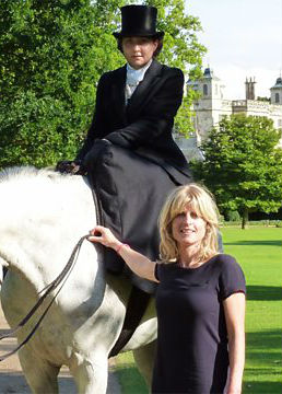 社会生活纪录片《淑女养成记—优雅历史 How to Be a Lady An Elegant History》下载-零三纪录片资源网